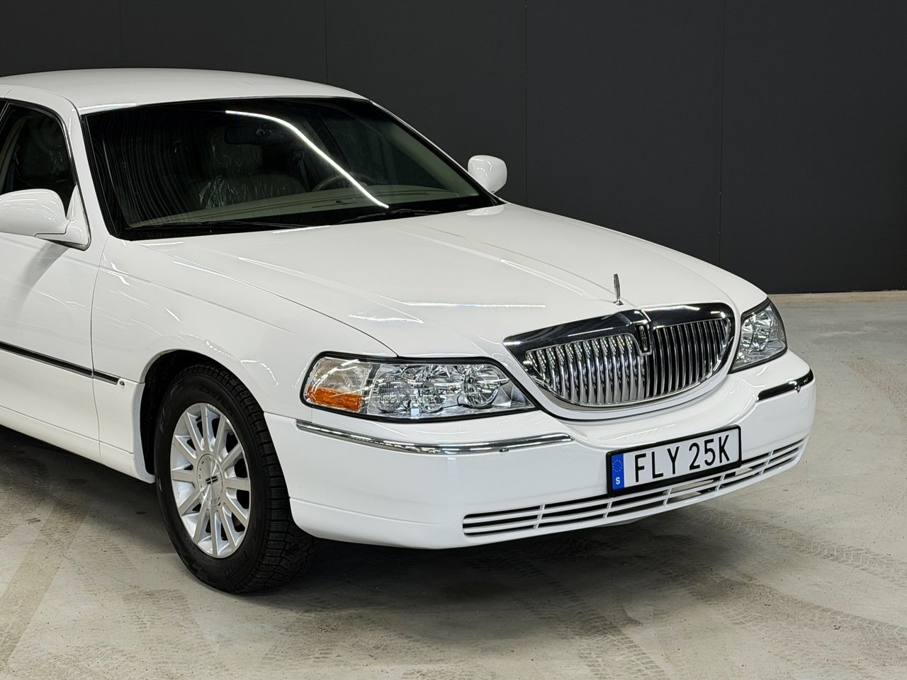 Lincoln Town Car 4.6 V8 2V SOHC FFV 2007, bild 6/17