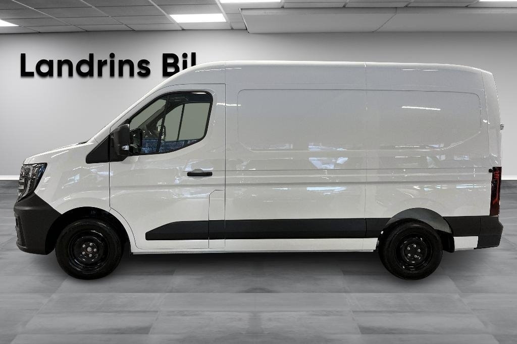 Nissan Interstar 2025, photo 4/14