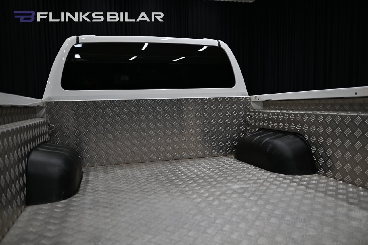 Toyota HiLux AWD 150HK Automat 2019, bild 7/10
