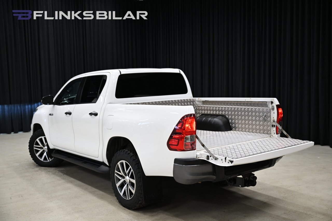 Toyota HiLux AWD 150HK Automat 2019, bild 6/10