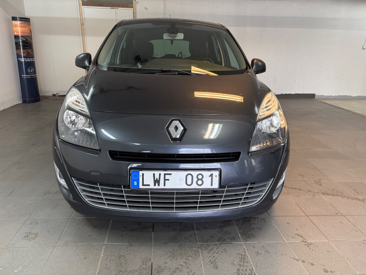 Renault Grand Scenic 2011, kuva 3/10