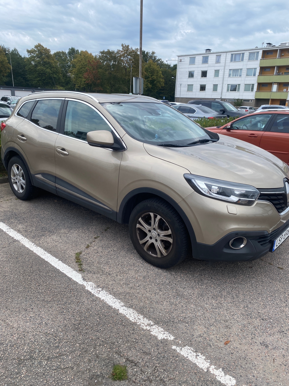 Renault Kadjar 2016, bild 2/4