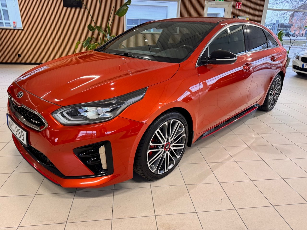 Kia ProCeed GT 1.6 GDi-T / 204 HK / DCT 2019, kuva 4/10