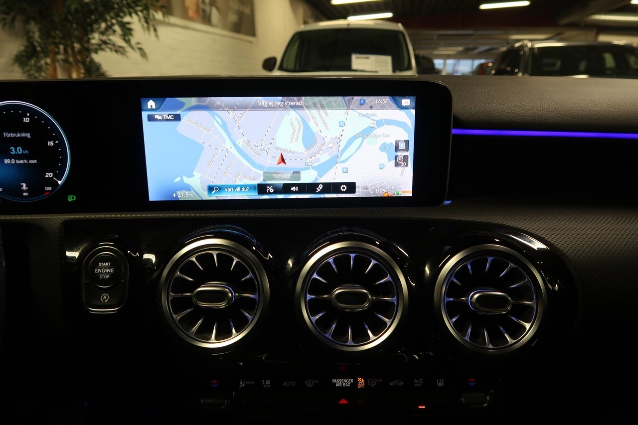 Mercedes-Benz A 200 AMG Sport paket 2019, bild 7/11