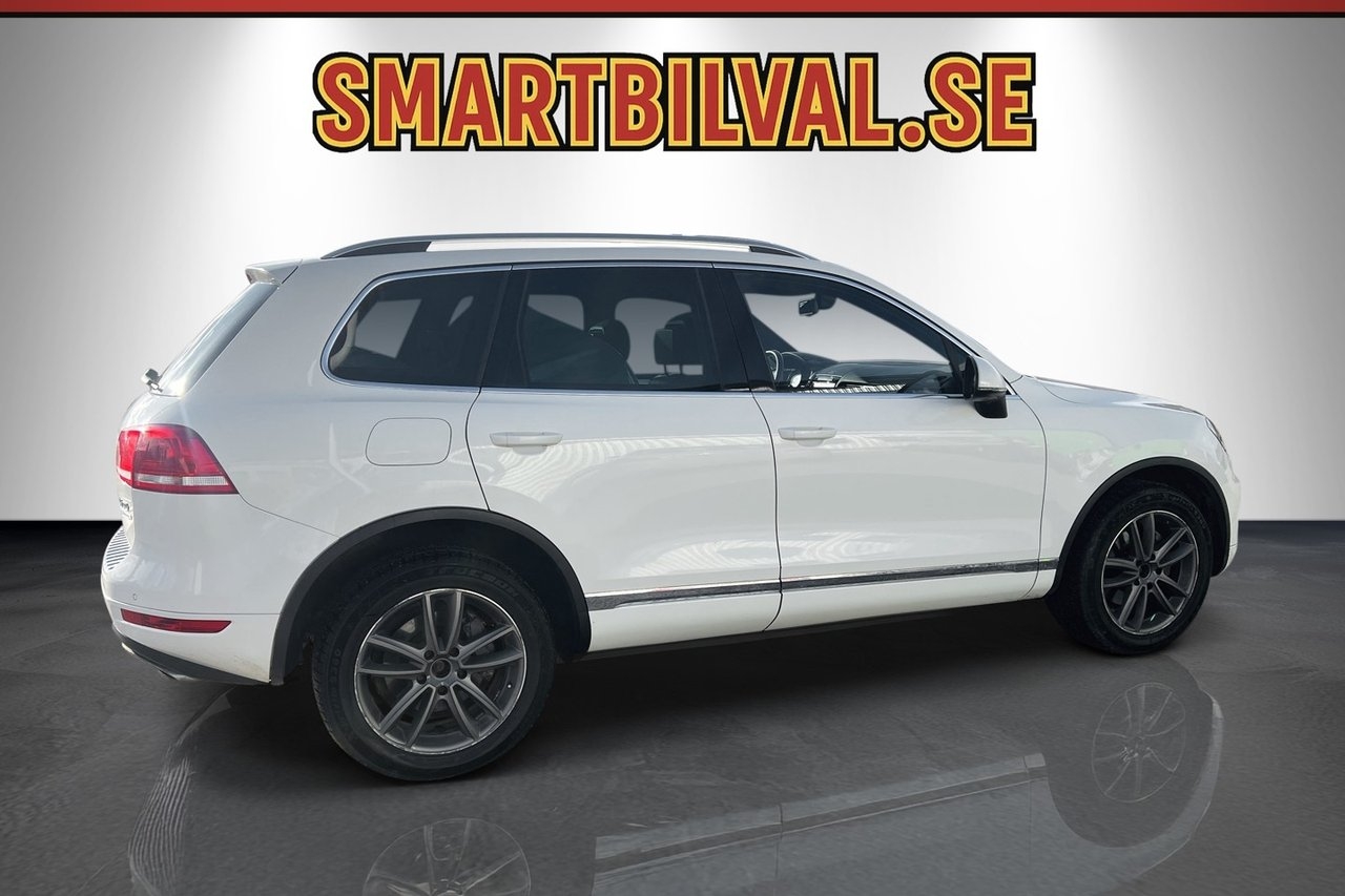 Volkswagen Touareg 2012, bild 6/10