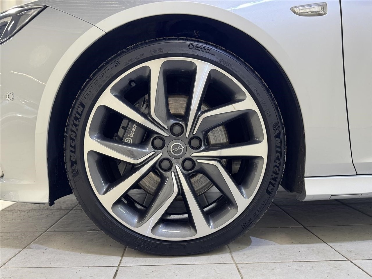 Opel Insignia KOMBI GSI 210HK AWD 2018, bild 5/10
