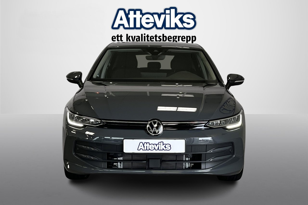 Volkswagen Golf eTSI 150hk 2027, bild 2/19