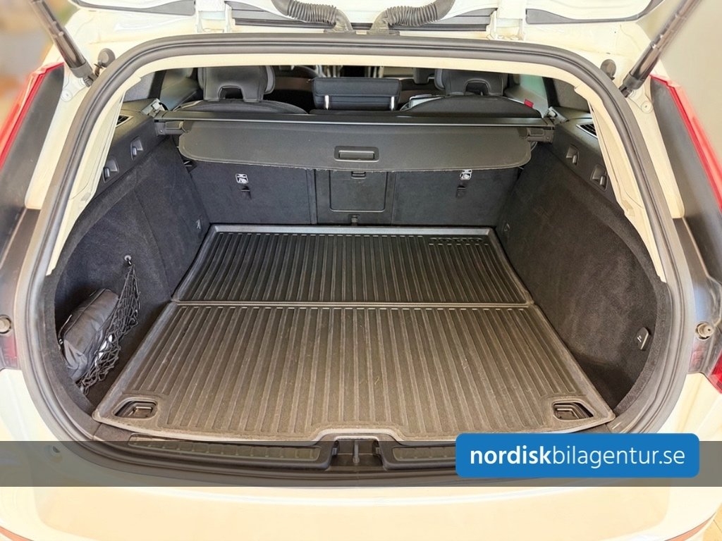 Volvo V60 Cross Country B4 Diesel 2021, bild 4/10