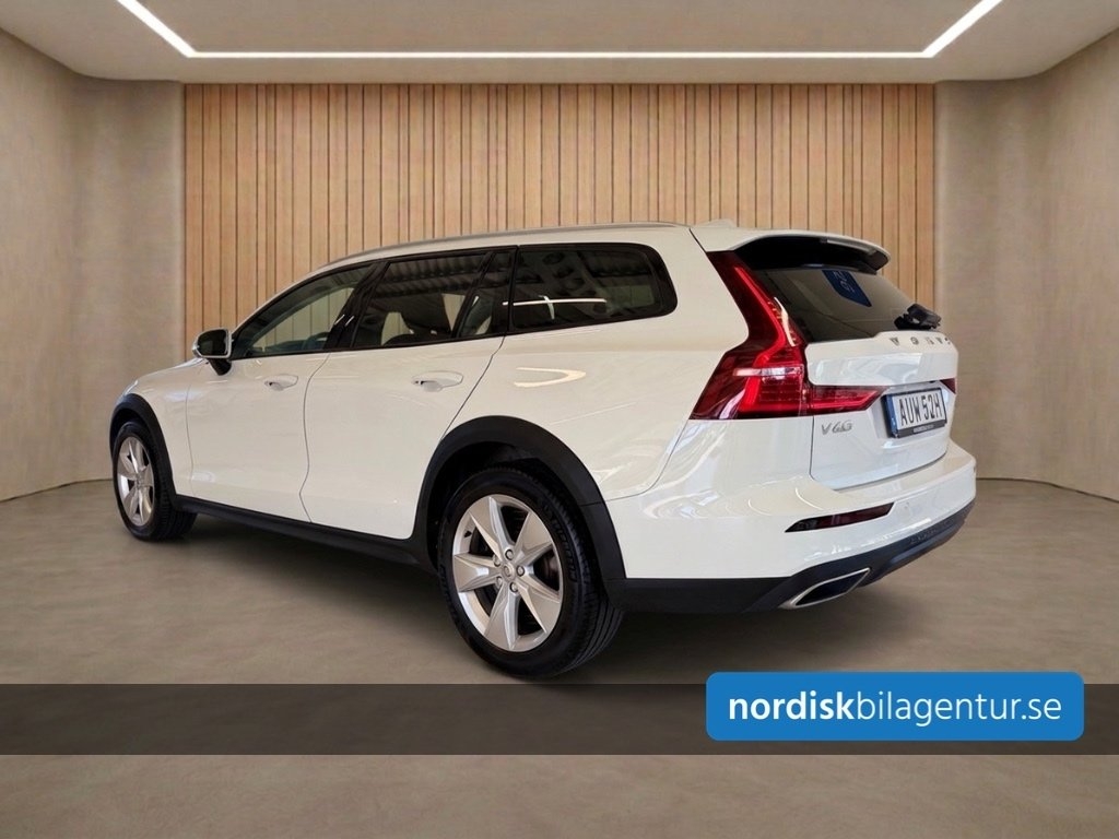 Volvo V60 Cross Country B4 Diesel 2021, bild 3/10