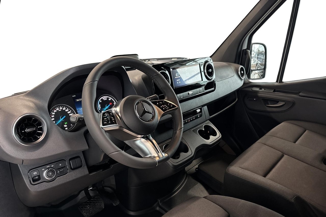 Mercedes-Benz eSprinter 2025, bild 5/10