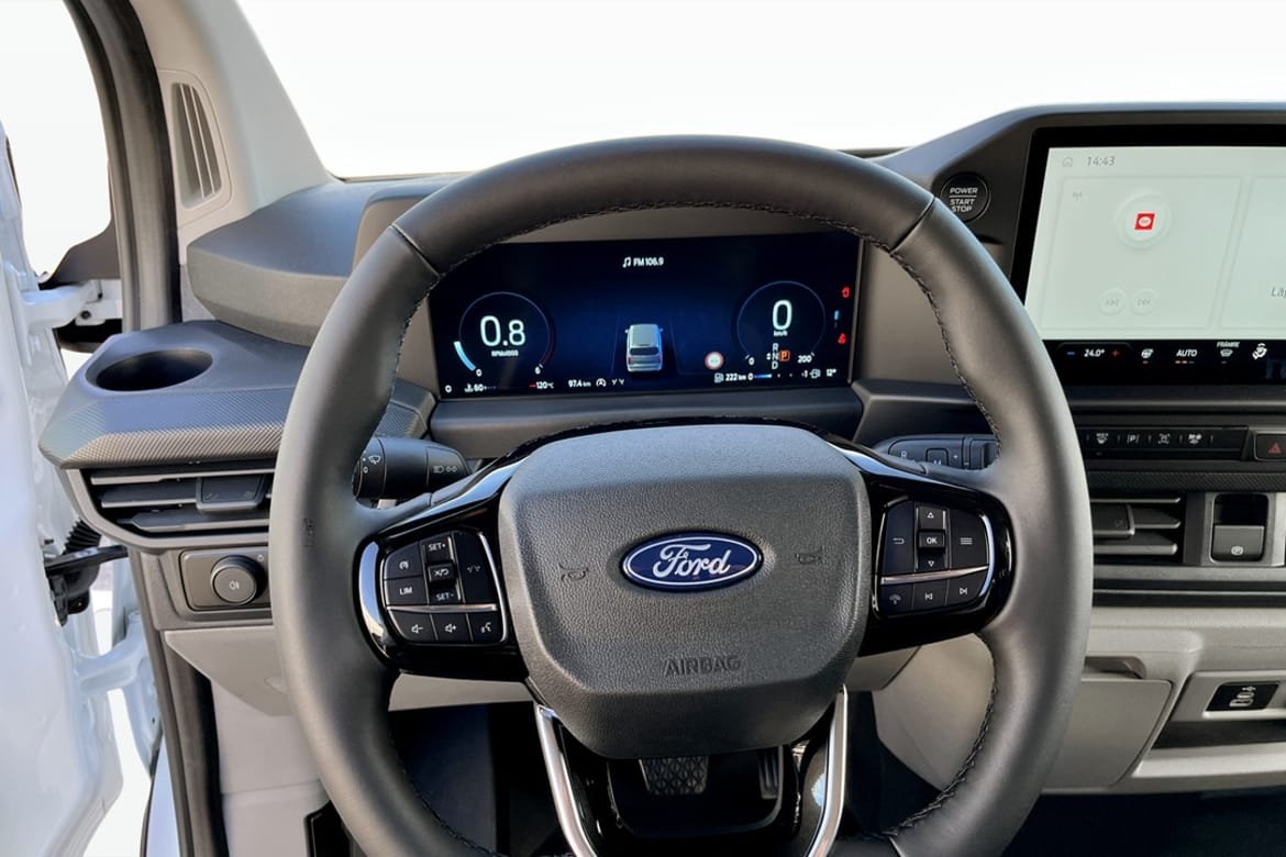 Ford Transit Custom 2026, bild 7/8