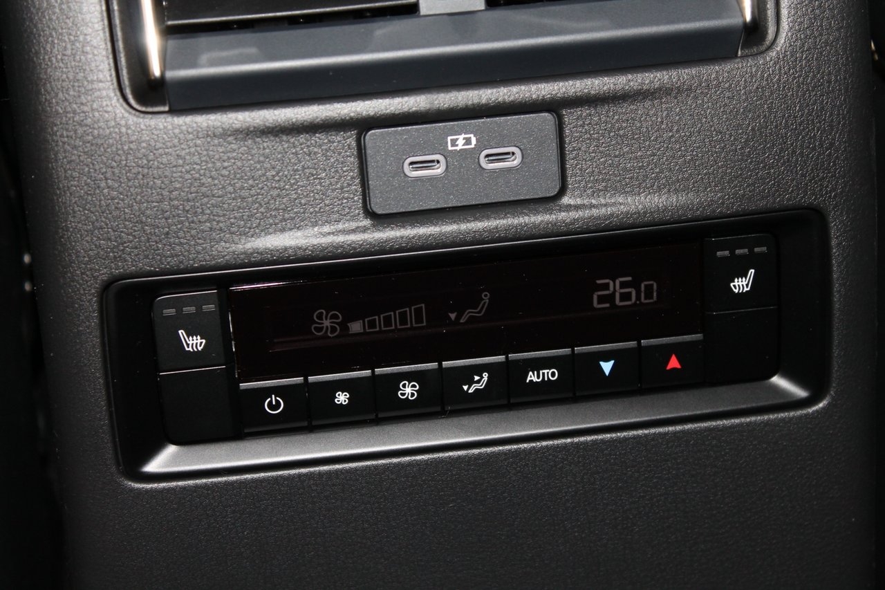 Mazda CX-80 2026, bild 6/8