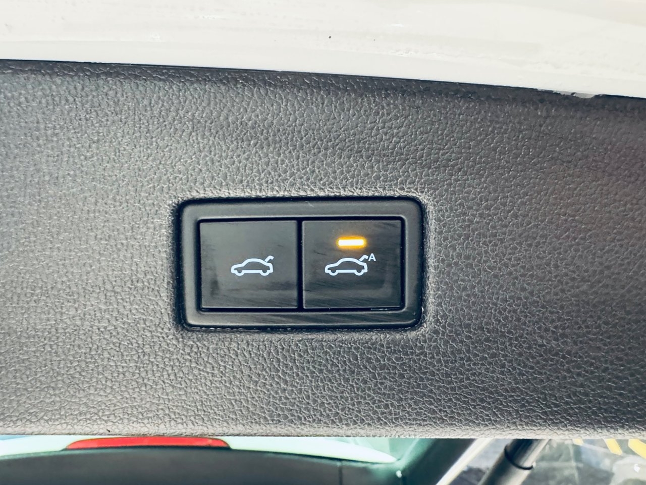 Volkswagen Tiguan 2019, photo 6/27
