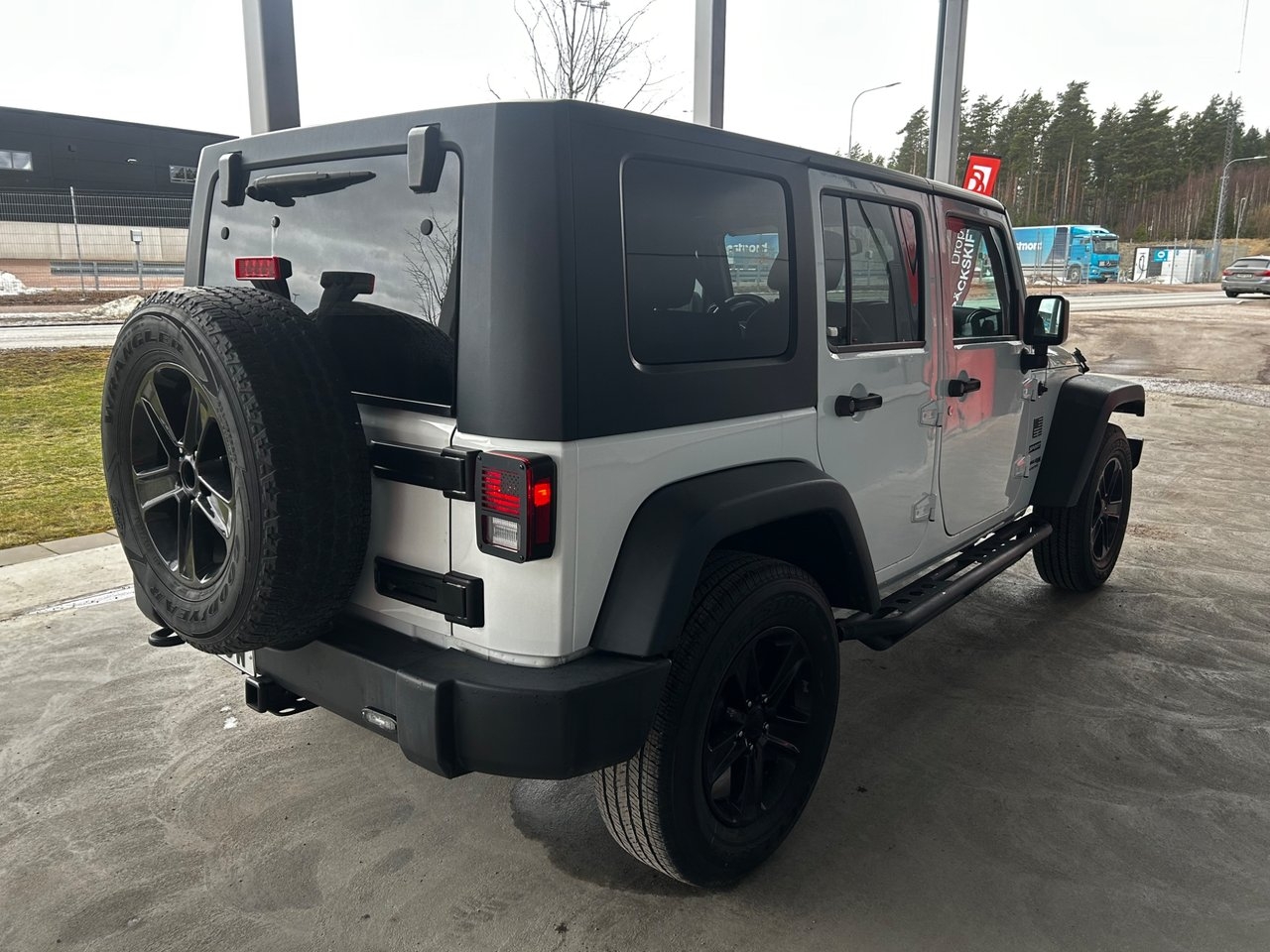 Jeep Wrangler 2018, photo 3/10