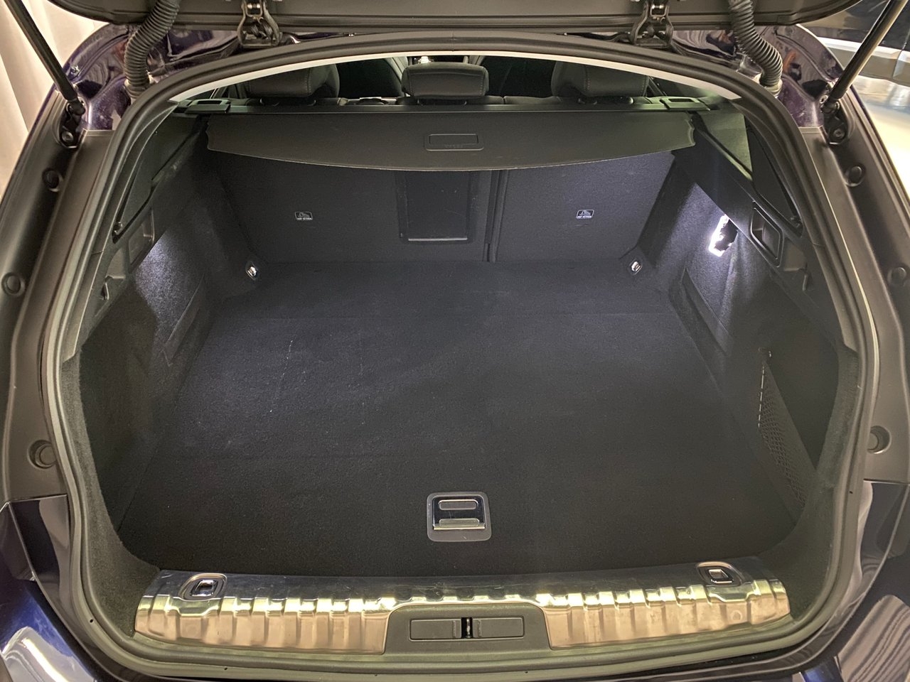 Peugeot 508 SW Allure 130hk Automat 2022, bild 7/21