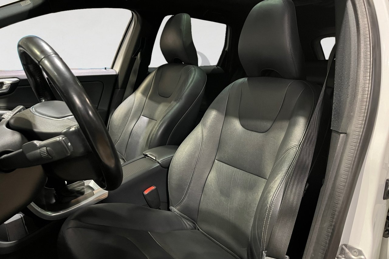 Volvo XC60 2016, bild 3/20