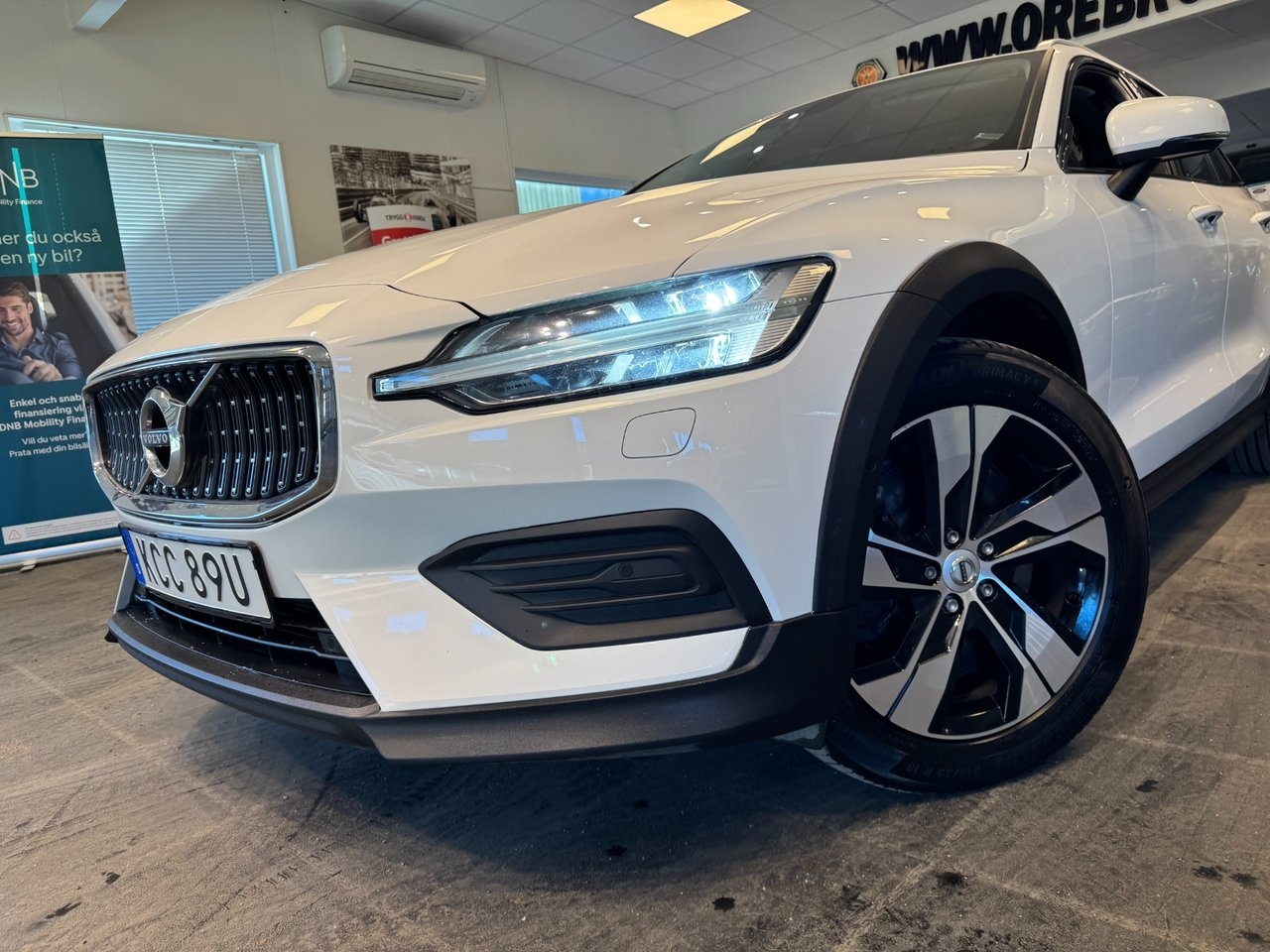 Volvo V60 Cross Country 2022, kuva 6/10