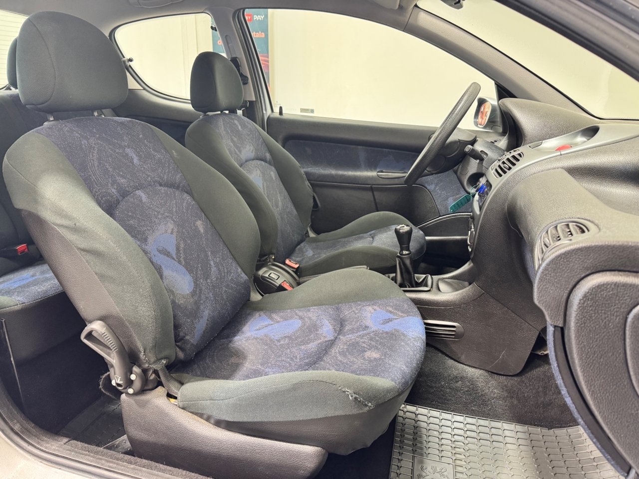 Peugeot 206 3-dörrar 1.6 XS 1999, bild 6/10