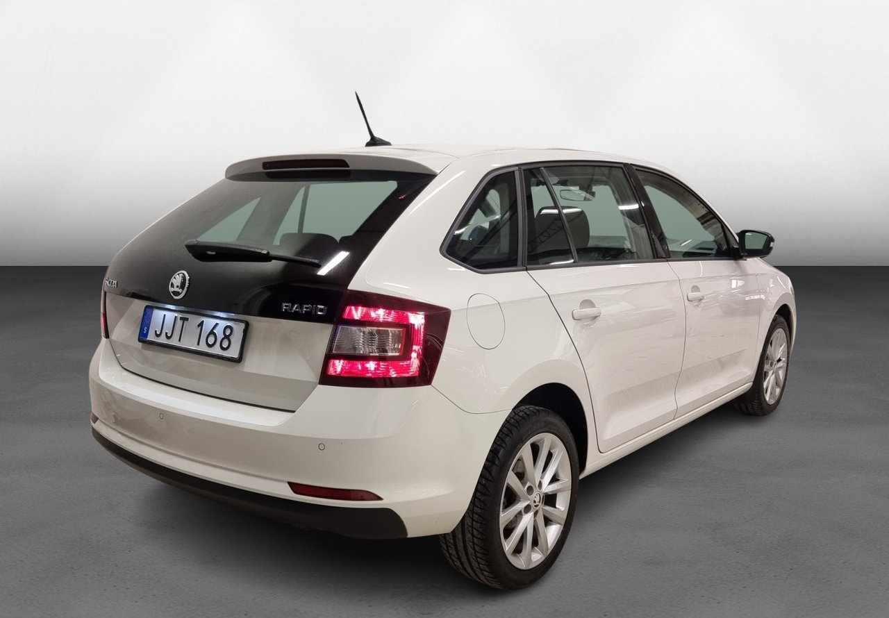 Skoda Rapid 2018, bild 2/10
