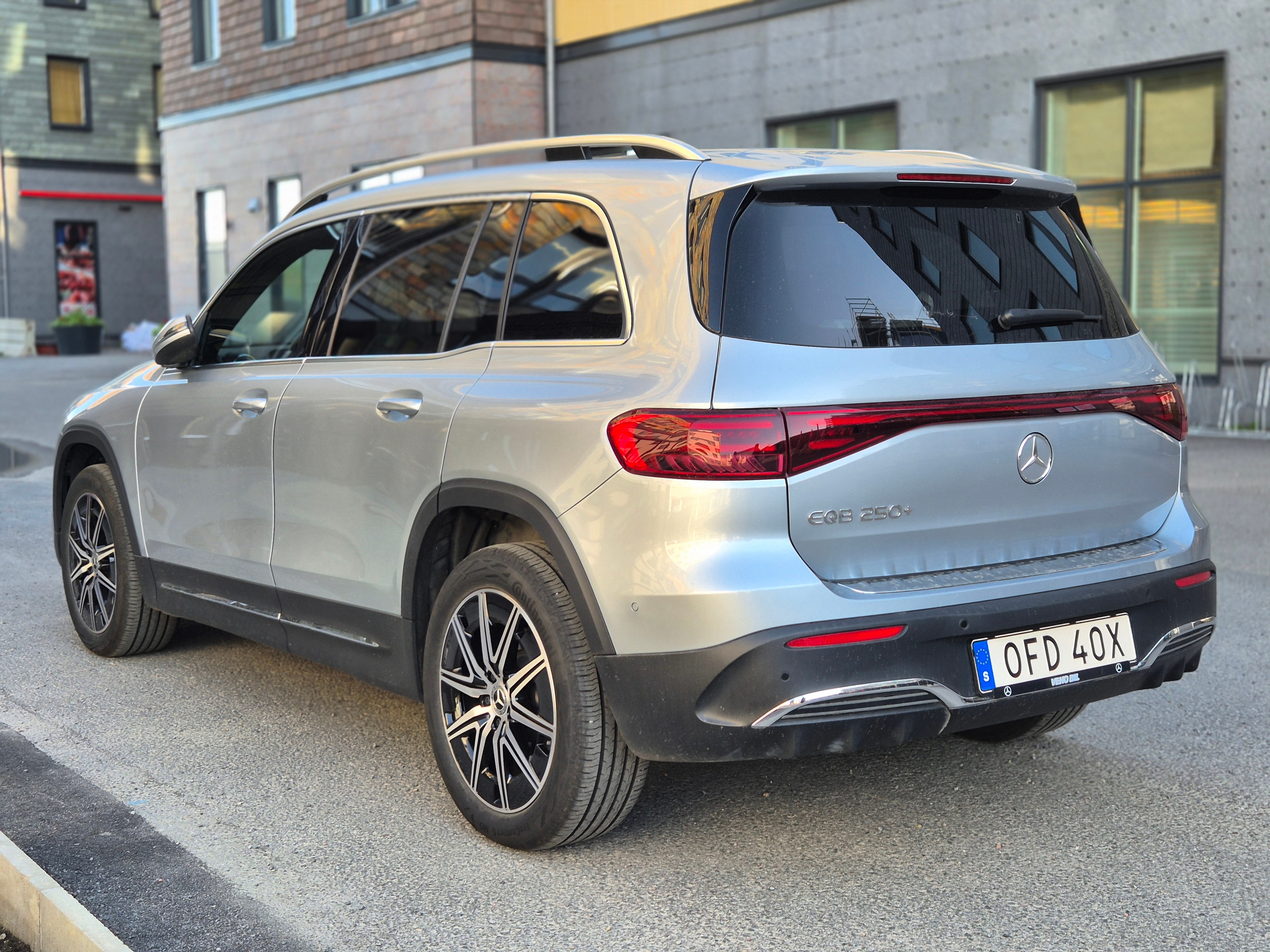 Mercedes-Benz EQB 2026, bild 2/4