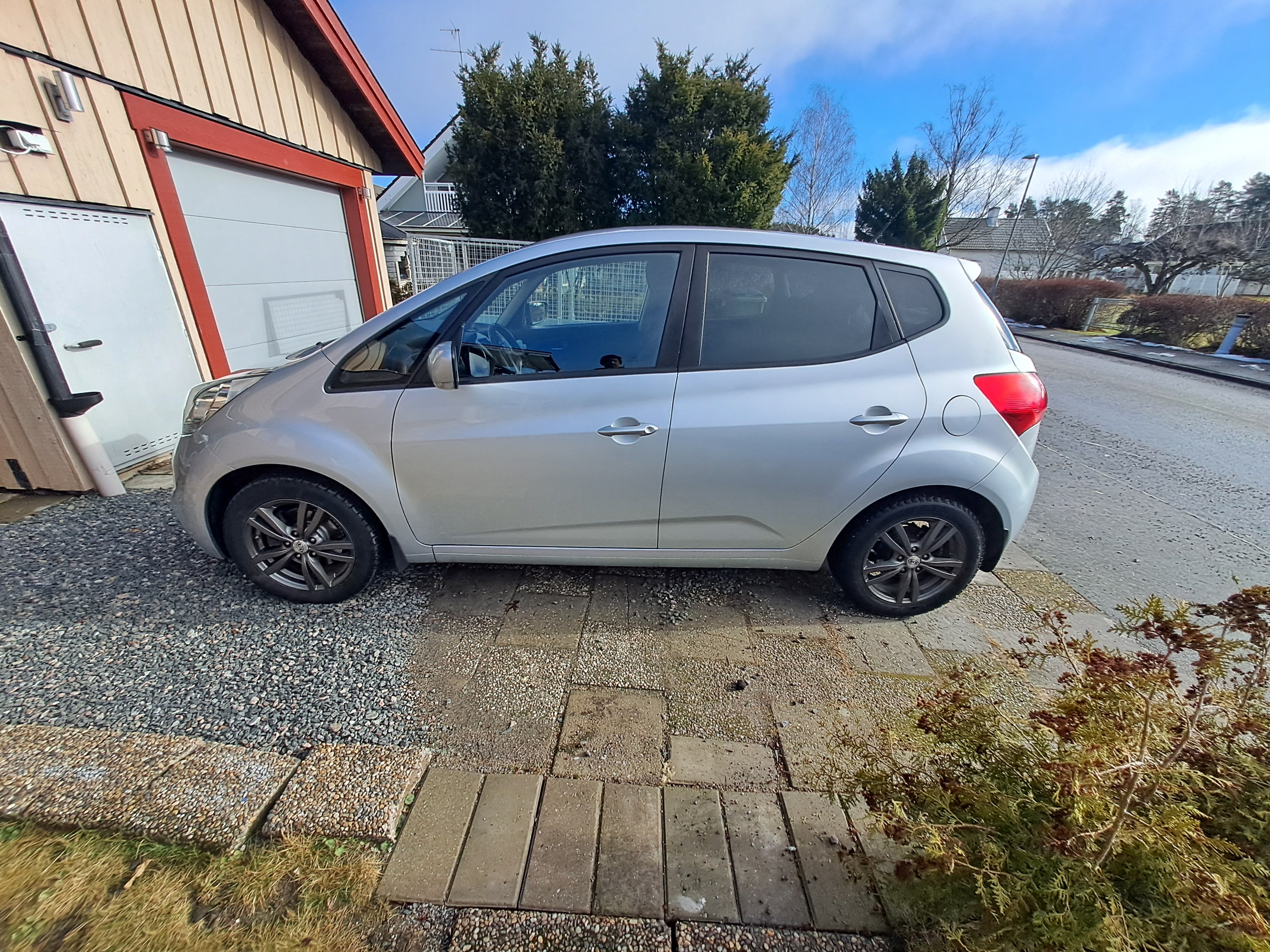 Kia Venga 1.6 CVVT Automatisk 2016, bild 4/6