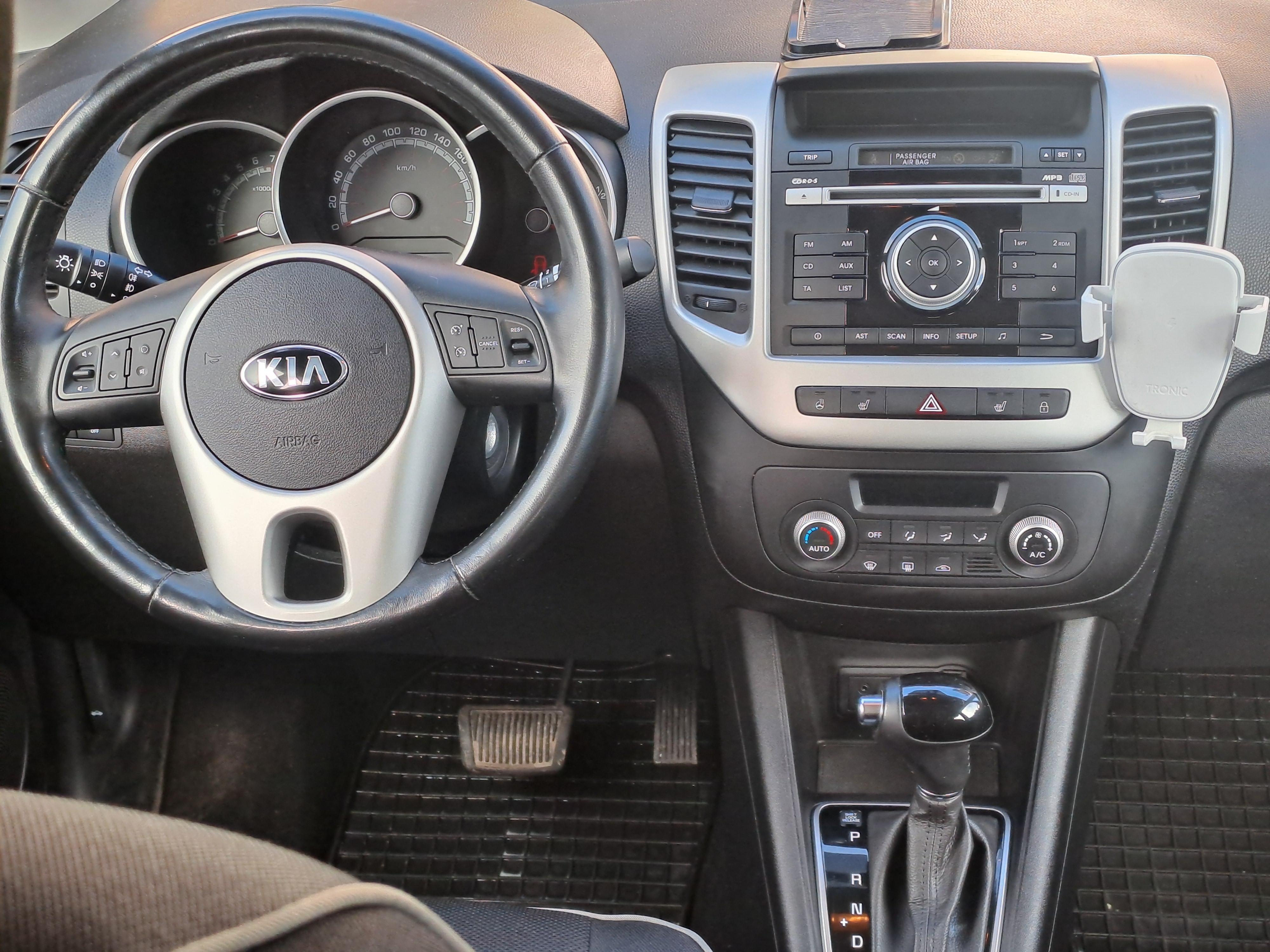 Kia Venga 1.6 CVVT Automatisk 2016, bild 3/6