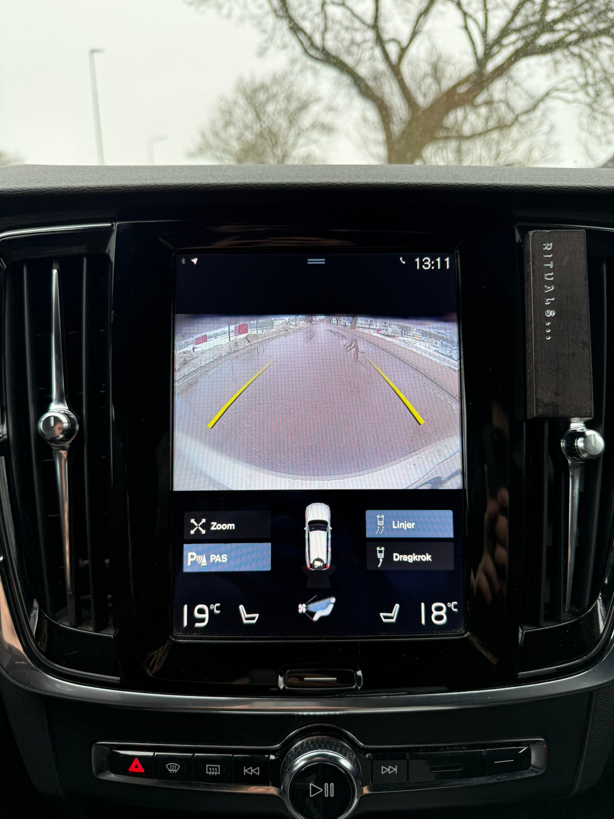 Volvo V90 D3 R-Design Automat 2018, kuva 5/5