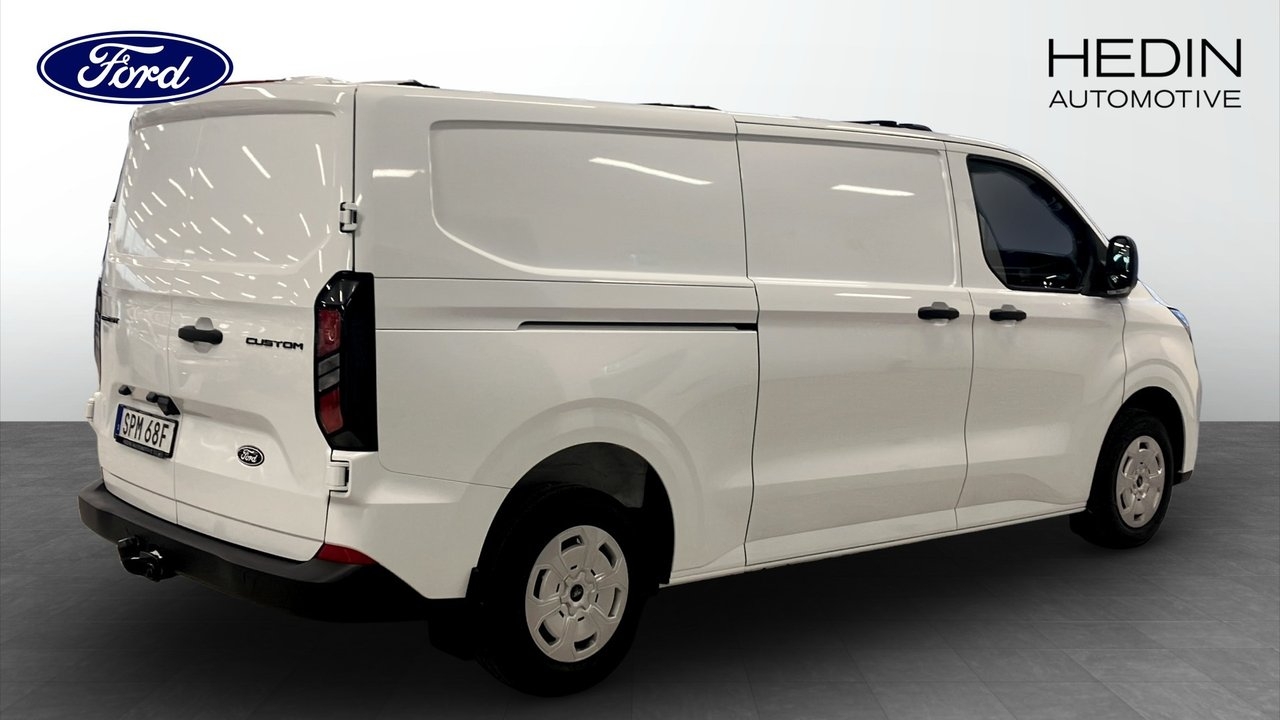 Ford Custom 2026, bild 2/10
