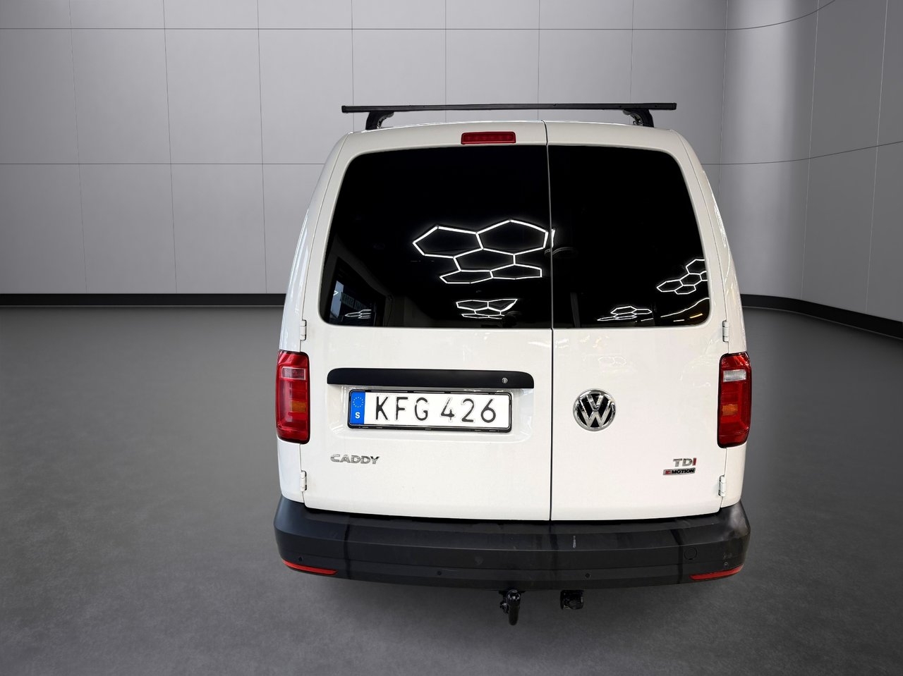Volkswagen Caddy Maxi 2017, photo 6/14