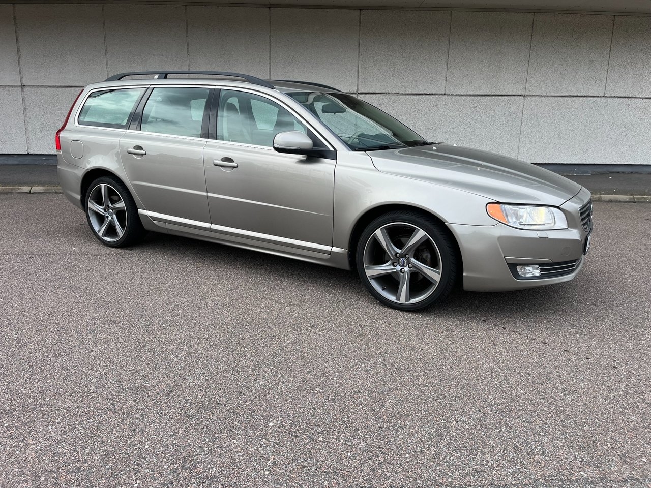 Volvo V70 2014, bild 4/20