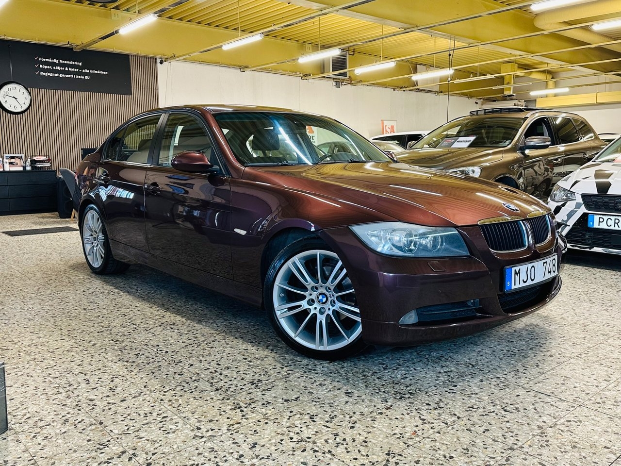 BMW 320 2007, bild 2/10