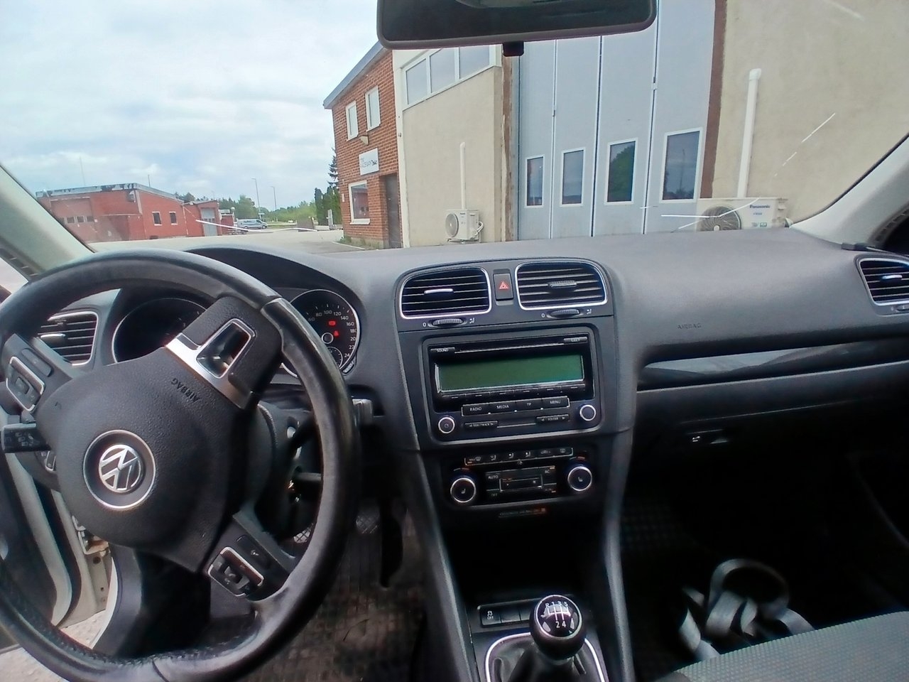 Volkswagen Golf 2011, bild 5/6