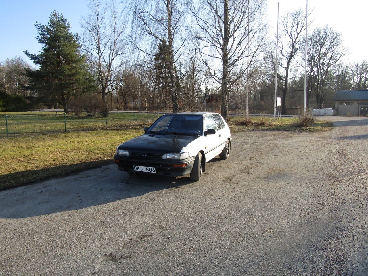 Toyota Corolla 3-dörrars Halvkombi 1989, bild 2/10