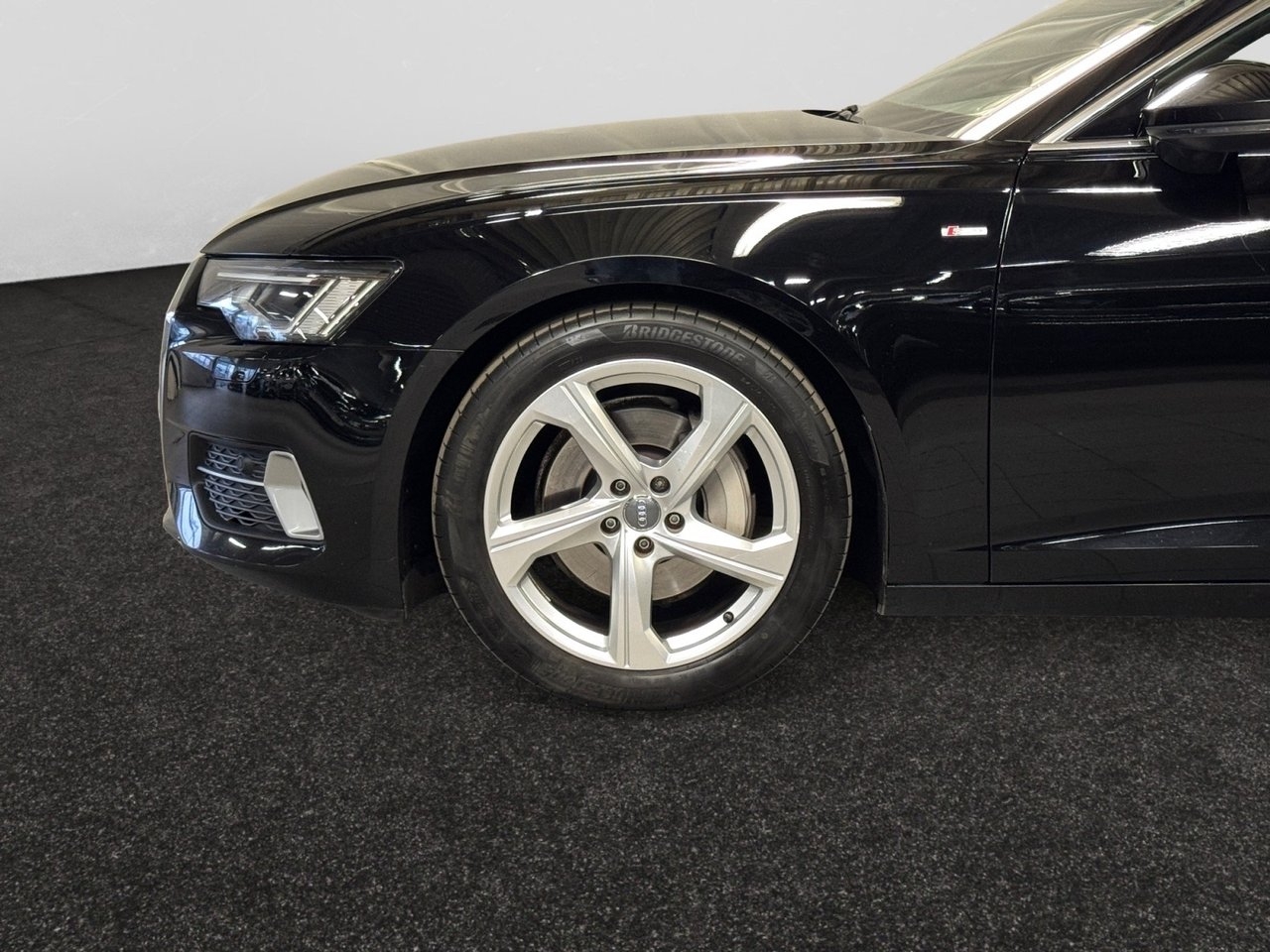 Audi A6 2020, bild 4/27