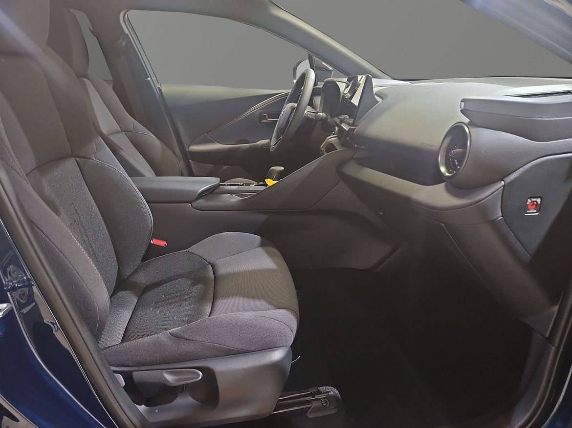 Toyota C-HR 2025, bild 7/10