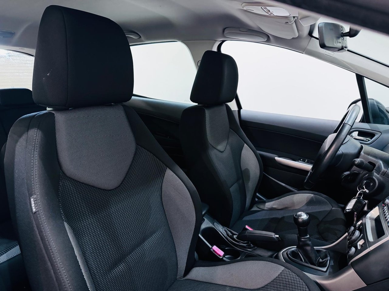 Peugeot 308 5-dörrar 1.6 VTi 120hk 2011, kuva 6/10