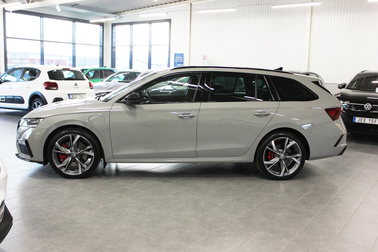 Skoda Octavia 2021, bild 6/10