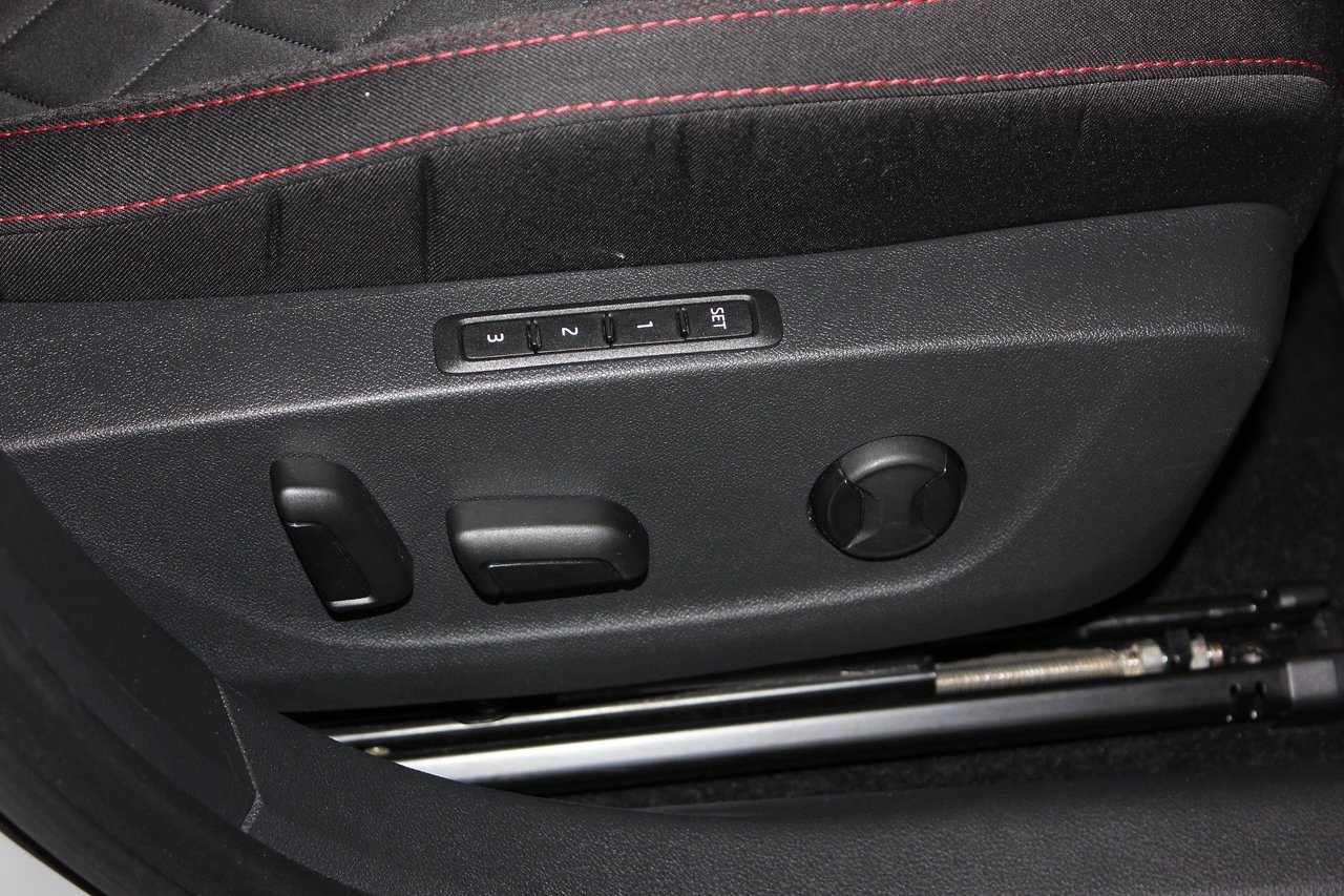 Skoda Octavia 2021, bild 3/10