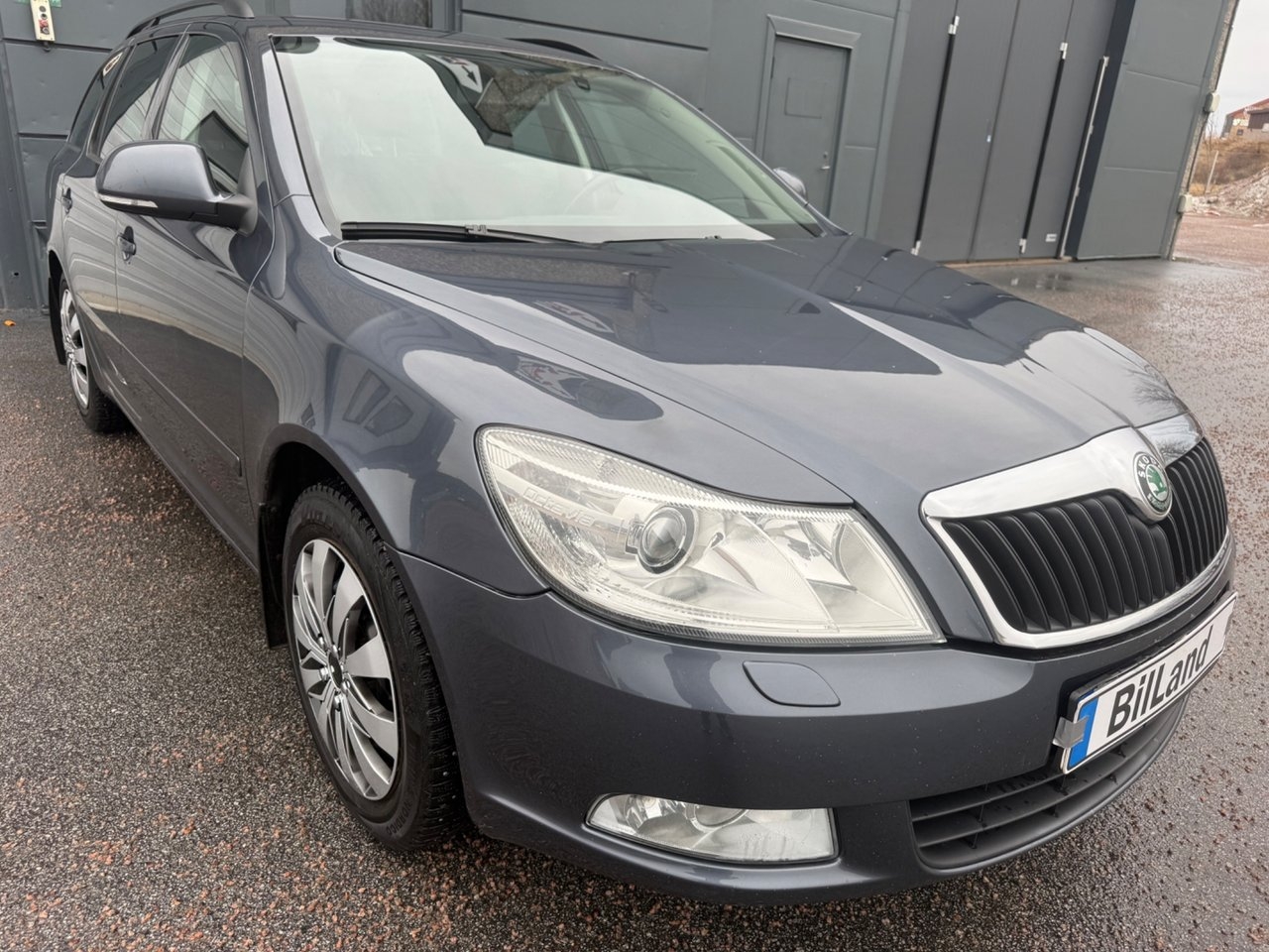 Skoda Octavia 2012, photo 3/11