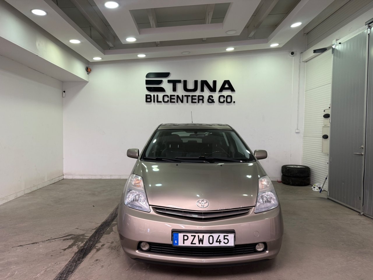 Toyota Prius 1.5 VVT-i + 3CM CVT Euro 4 2007, bild 2/10