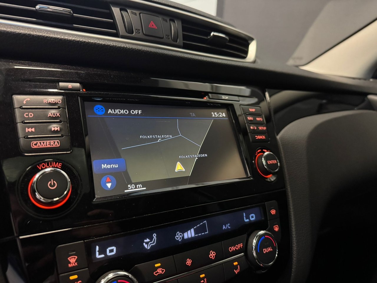 Nissan Qashqai 1.2 DIG-T 2016, photo 7/10