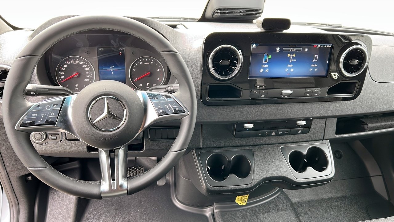 Mercedes-Benz Sprinter 2026, bild 4/10
