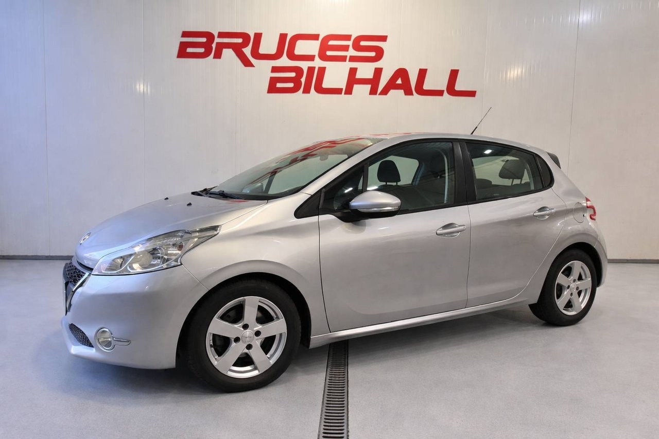 Peugeot 208 2014, photo 2/10