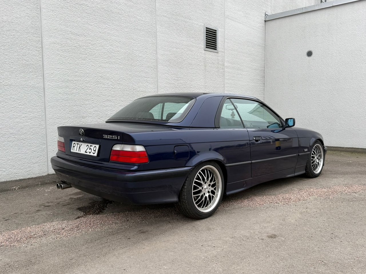 BMW 325 i Cab med Hardtopp 1993, kuva 3/11