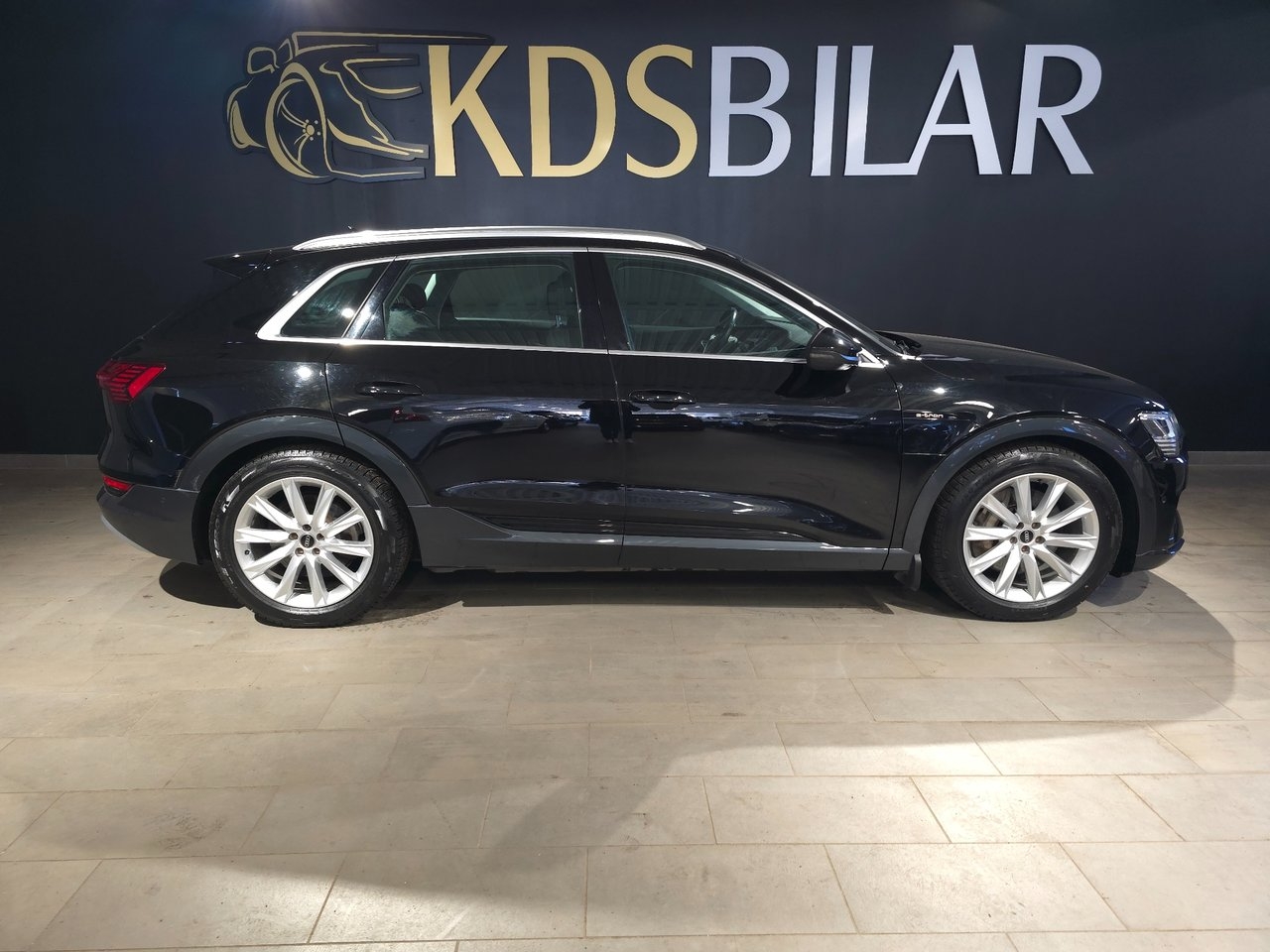 Audi e-tron 2021, photo 4/10