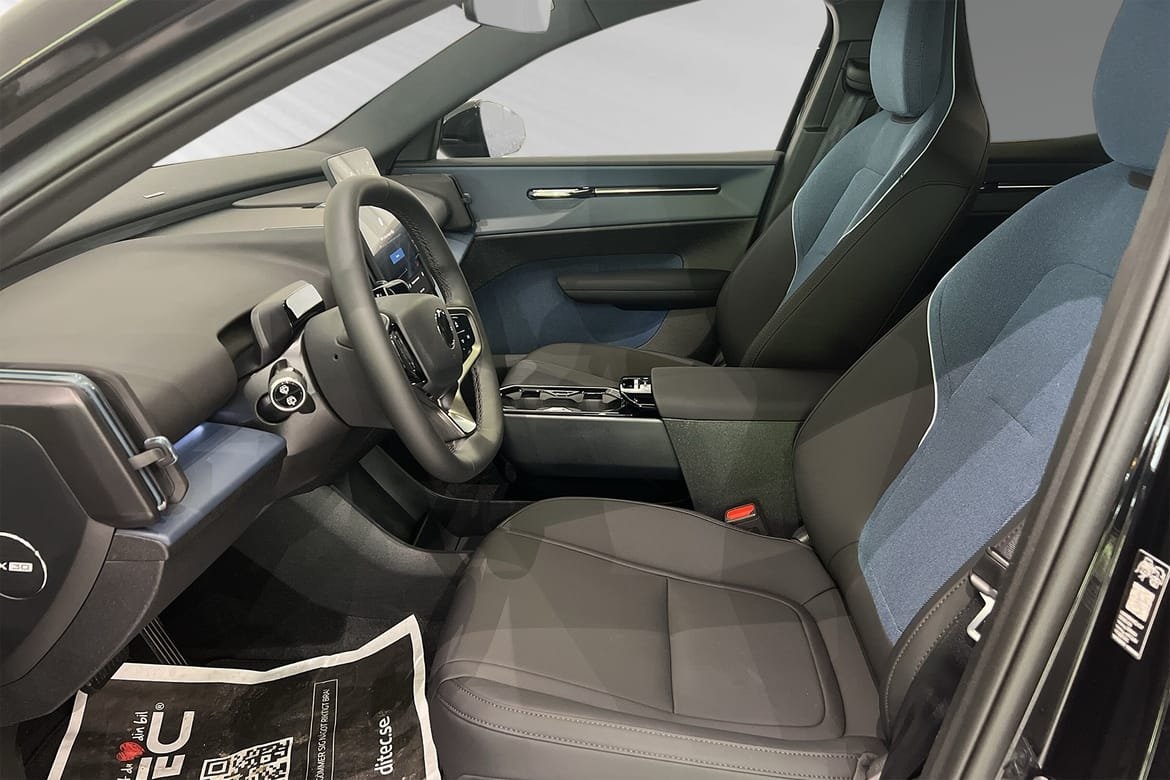 Volvo EX30 2026, bild 7/10