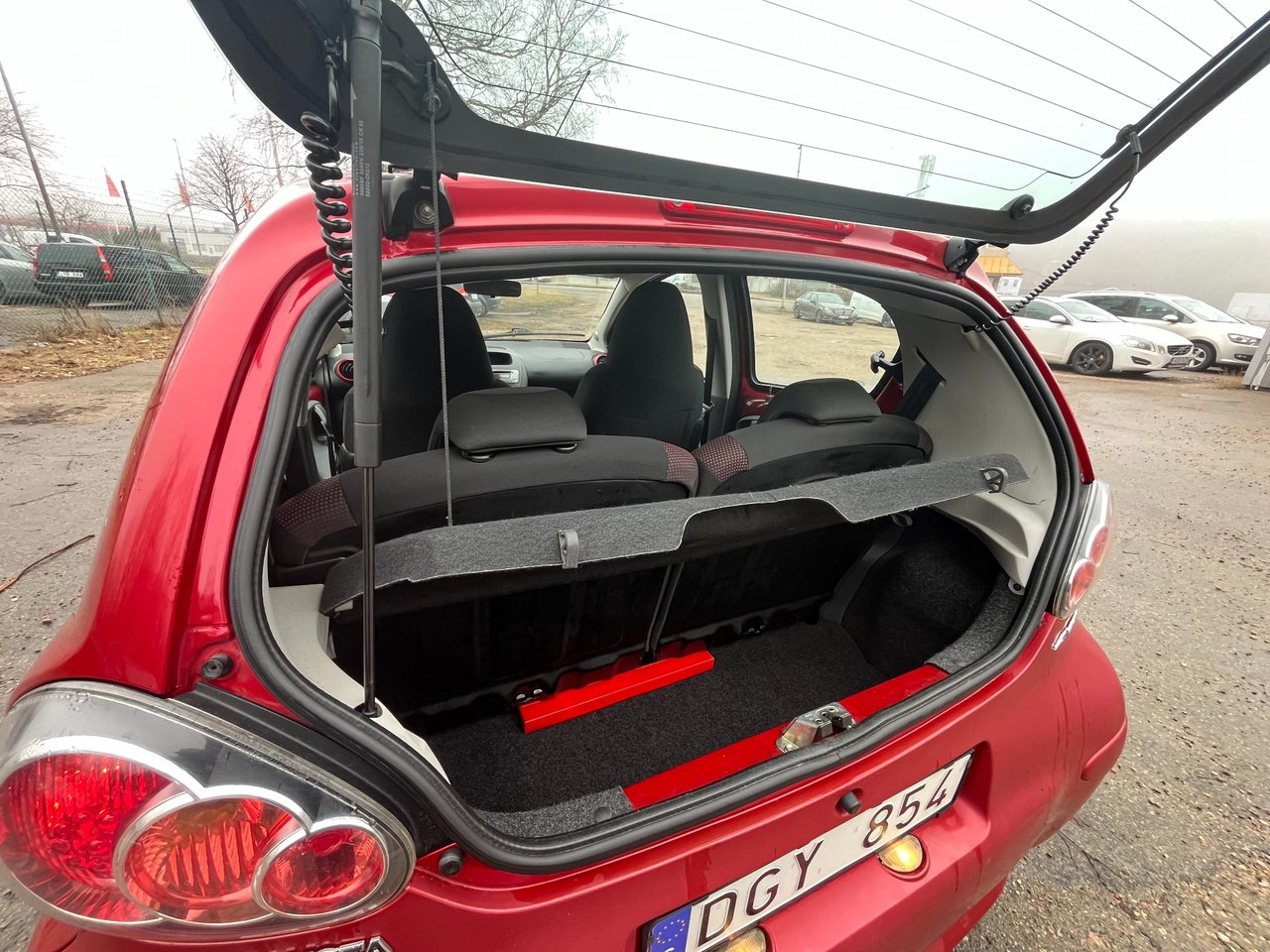 Toyota Aygo 5-dörrar 1.0 VVT-i Euro 5 2011, bild 8/8