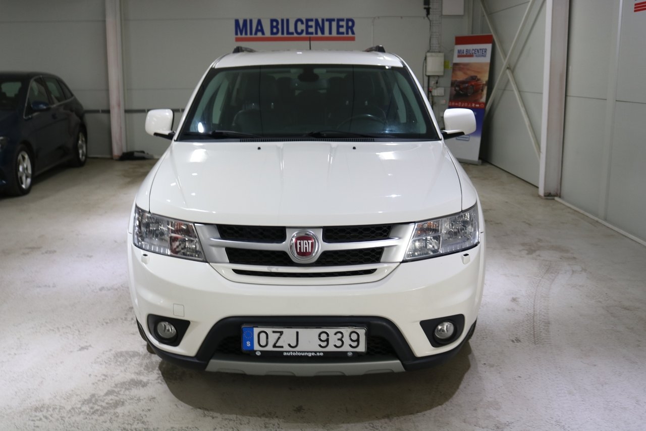 Fiat Freemont 2.0 D 4x4 7sits 2013, bild 3/15