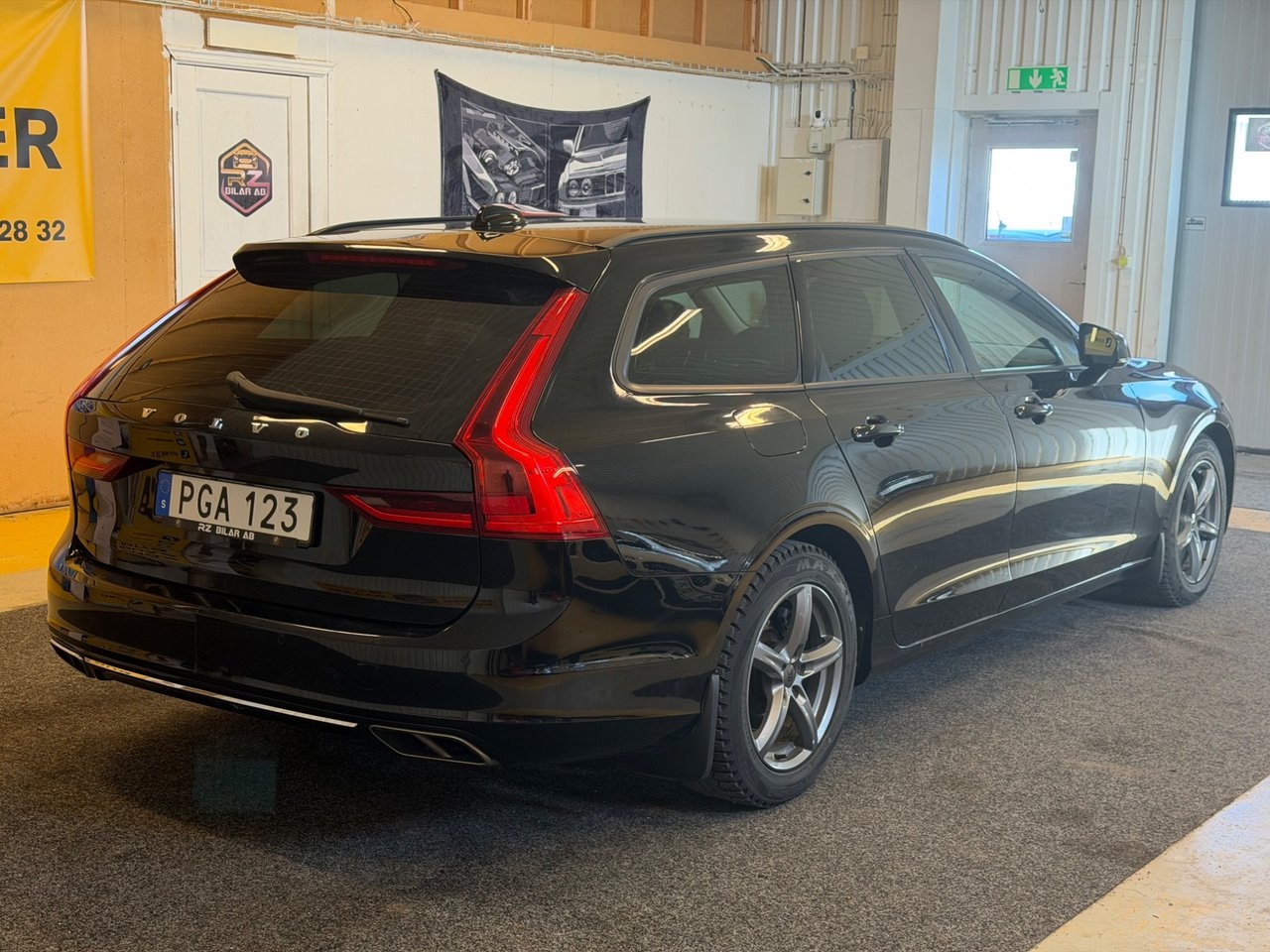 Volvo V90 D4 Geartronic Kinetic Euro 6 2017, bild 5/10