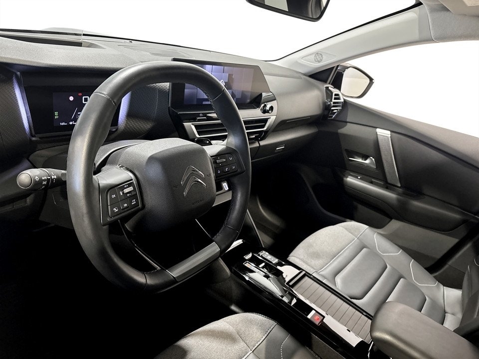 Citroen C4 X Shine 1.2 PT 130hk Aut 2024, bild 4/10